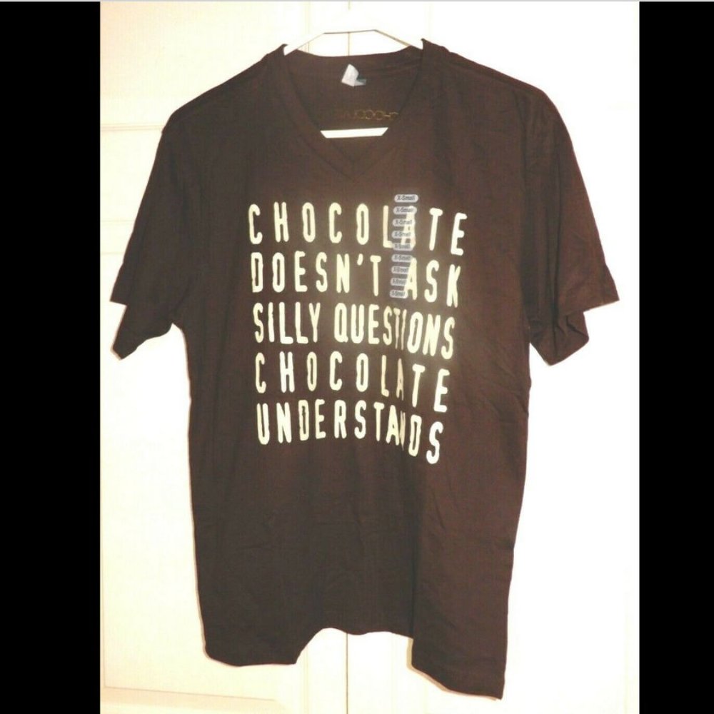 Chocolate Box District Threads Short Sleeve V-Neck Size XS NWOT